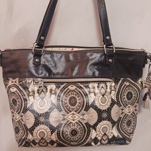 Sakroots Gyro Tote